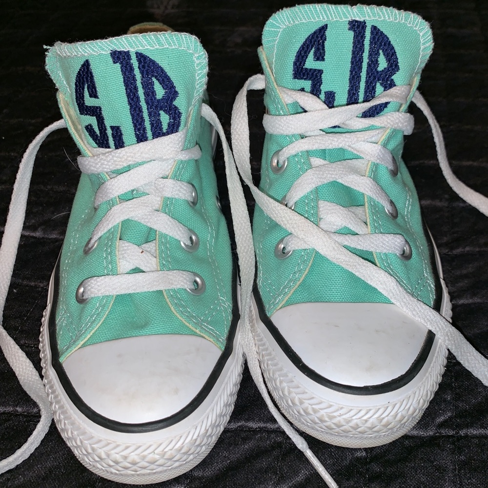 SOLD!!!! Converse Chuck Taylor All Star Low Top